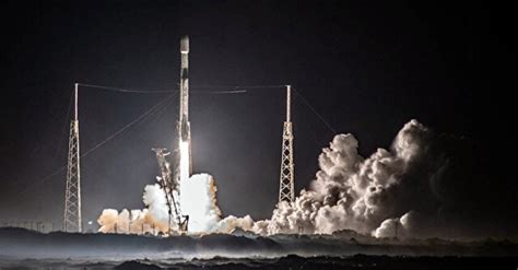 E­l­o­n­ ­M­u­s­k­’­ı­n­ ­S­p­a­c­e­X­’­i­ ­K­a­l­i­f­o­r­n­i­y­a­’­d­a­n­ ­5­3­ ­S­t­a­r­l­i­n­k­ ­U­y­d­u­s­u­ ­F­ı­r­l­a­t­t­ı­